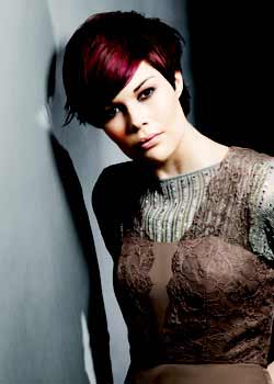 Immagine HAIRFASHION ALISON STEWART ART TEAM 909-01.jpg