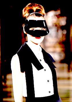 Immagine HAIRFASHION ASHLEY ISHAM - TONI&GUY A142-05.jpg