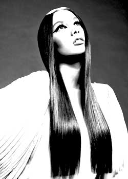 Immagine HAIRFASHION JUDE MC EWEN - TONI&GUY A215-04.jpg
