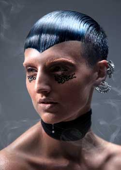 Immagine HAIRFASHION EMILIANO VITALE, LISA MUSCAT - É SALON A599-03.jpg