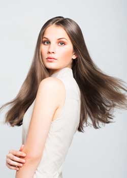 Immagine HAIRFASHION RUDI RIZZO, LEONARDO RIZZO, SHARON COX, LAURA FORD-DANIEL - SANRIZZ B252-10.jpg