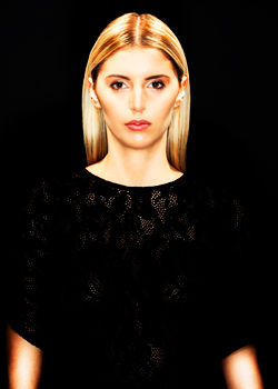 Immagine HAIRFASHION MARIA-ROSA SALEMI C107-07.jpg