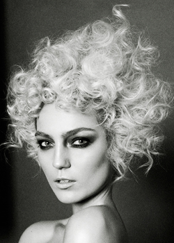 Immagine HAIRFASHION Paul Paterson - Ishi Salon C13-03.jpg