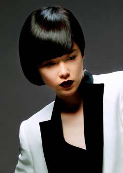 Immagine HAIRFASHION NEIL BARTON - NEIL BARTON HAIRDRESSING NeilBarton-2011-156-02.jpg