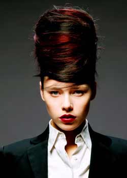 Immagine HAIRFASHION NEIL BARTON - NEIL BARTON HAIRDRESSING NeilBarton-2011-156-05.jpg